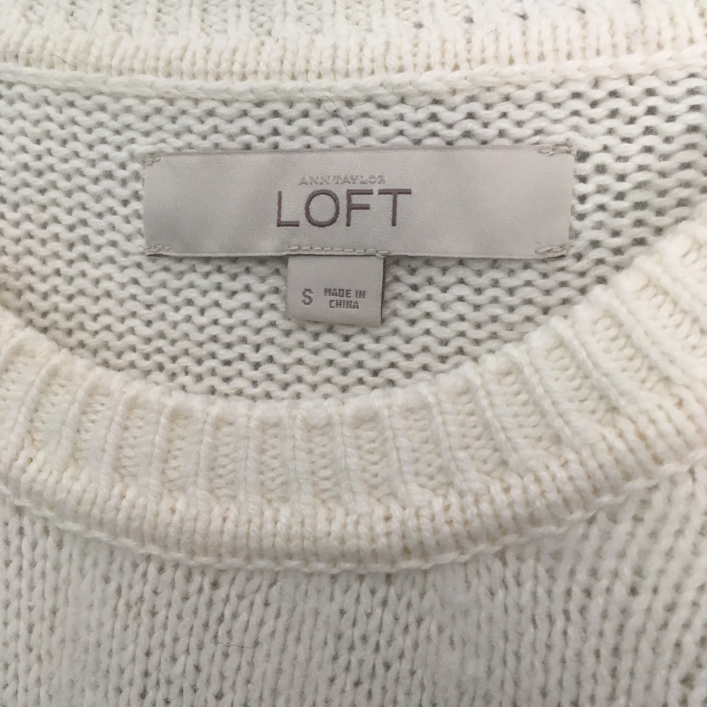LOFT Sweater - Picture 3 of 4